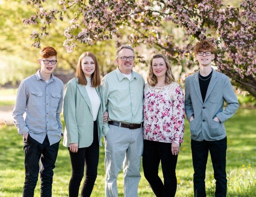 Pastor Craig and Katie with Zach, Kayleigh, and Nate